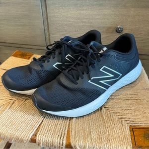 New Balance 520 Men’s Size 14 shoes black white athletic running sneakers